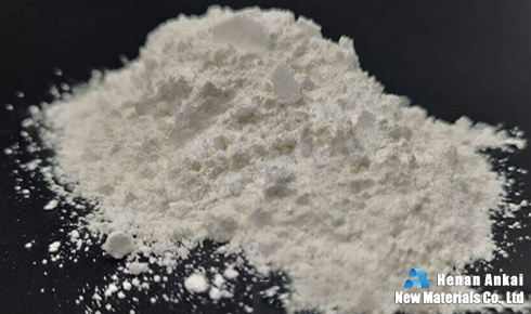 從礦山到屏幕：鈉長(zhǎng)石如何悄然撐起萬(wàn)億級(jí)玻璃陶瓷產(chǎn)業(yè)？